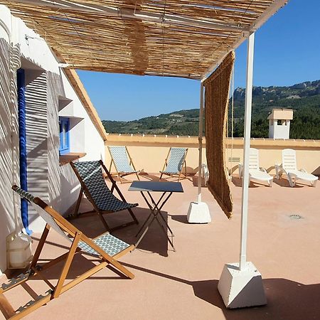 Atico Guadalest Rooftop Apartment With 360º Views And Art Екстер'єр фото